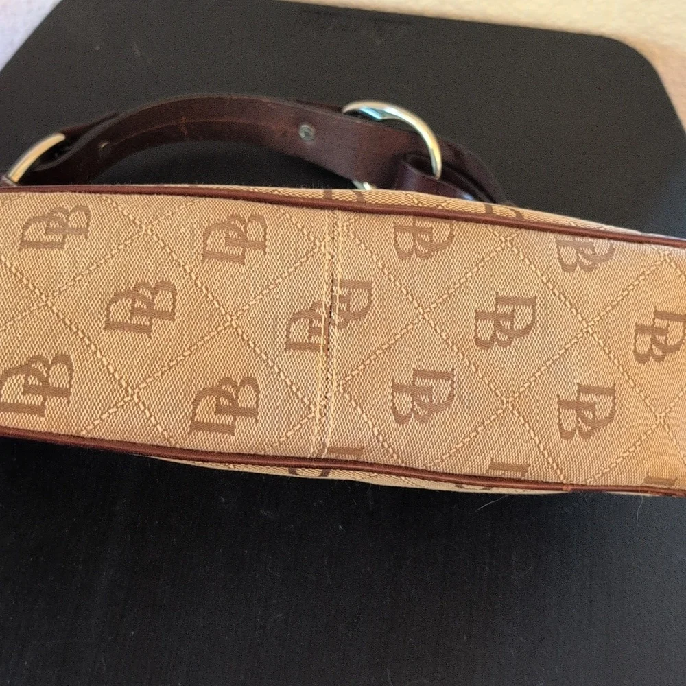 Dooney and Bourke Monogram shoulder bag - Picture 3 of 5